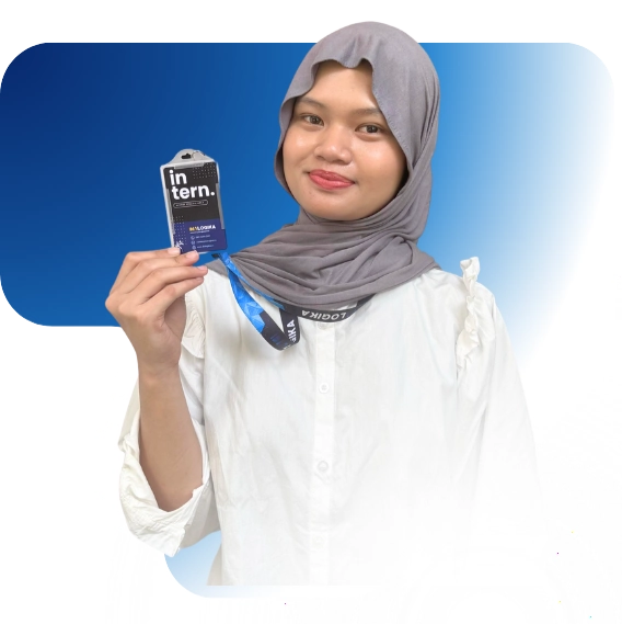 Gambar Intern memegang call card